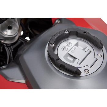 SW-MOTECH PRO Tank Ring Kit - Yamaha Tracer /FJ-09 TRT.00.787.30800/B