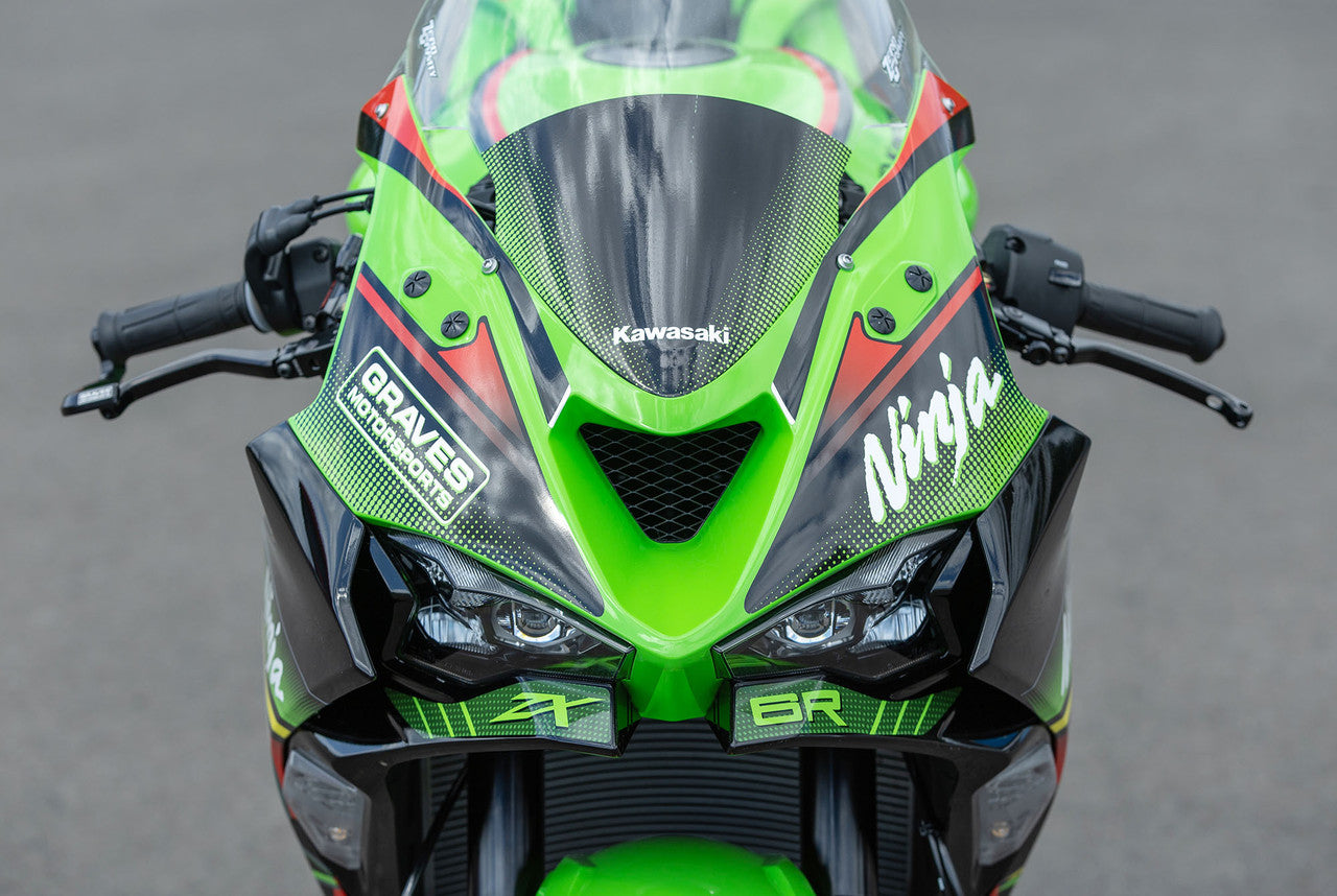 Graves ZX-6R Zero Gravity Tall Windscreen Sticker - Green STK-24ZX6-WSG