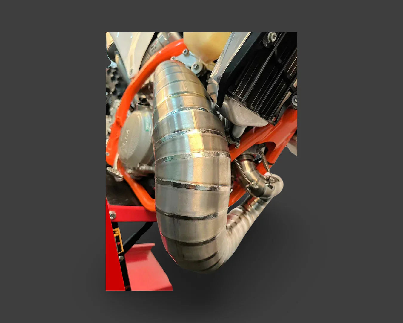 Vandemon KTM 300 EXC TPI & HUSQVARNA TE300 2024 Titanium Expansion Chamber KTM300TIHEADRA