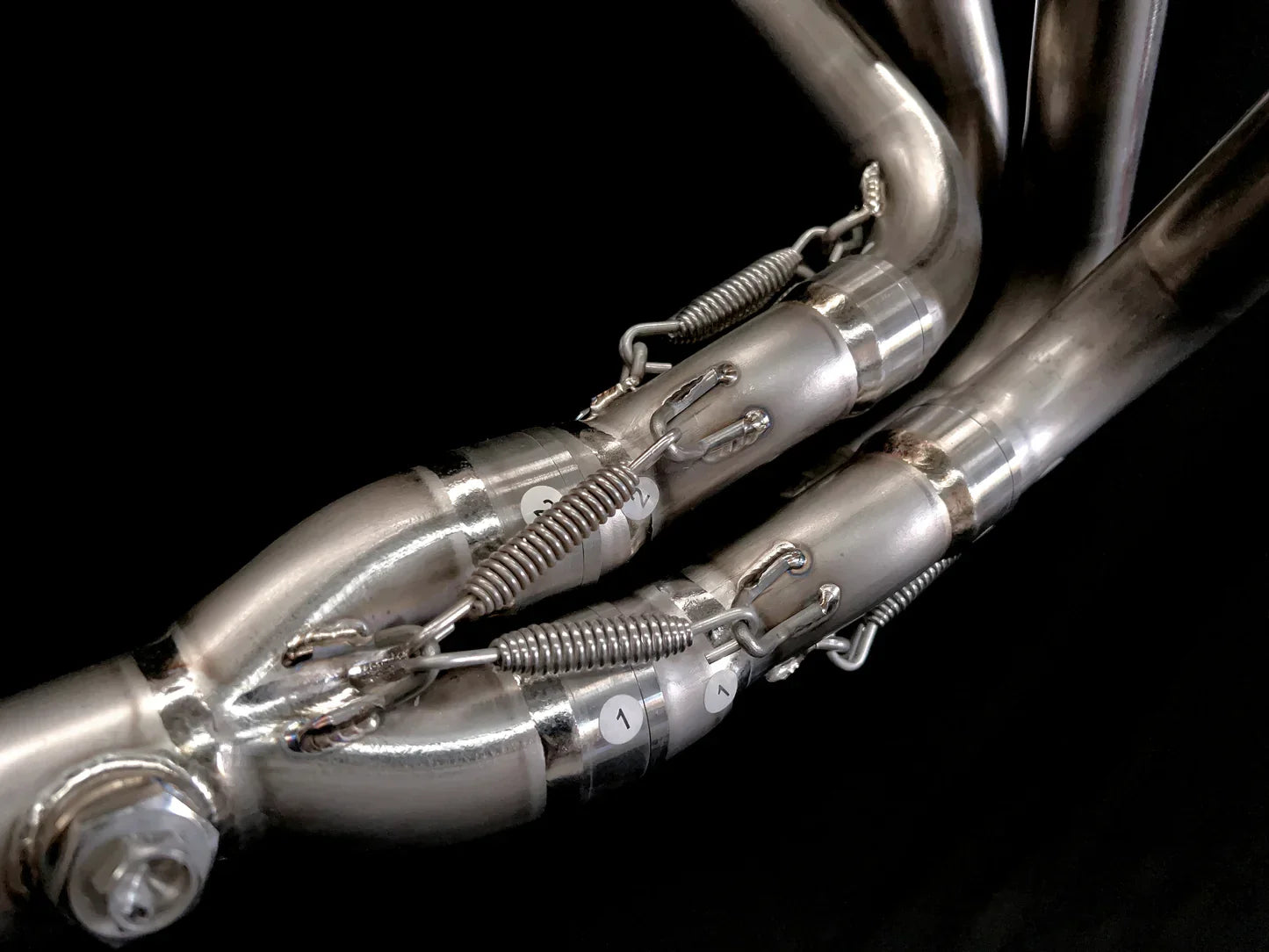 Vandemon Titanium Low Mount Exhaust System ZX4R-ZX4RR 2023- 2025 KAWAZX4RTILMEXHA
