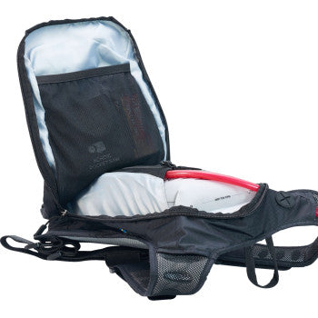 USWE Outlander Hydration Pack - 9L - Black 2091001