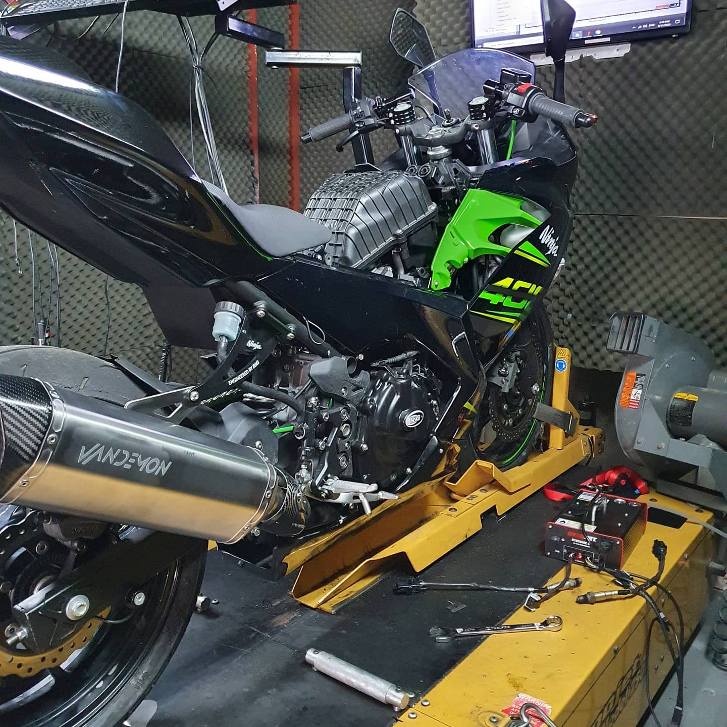 Vandemon  Titanium Exhaust System  Z400 & Ninja 400 2018-2025/500  KAWANJA400TIEXHA
