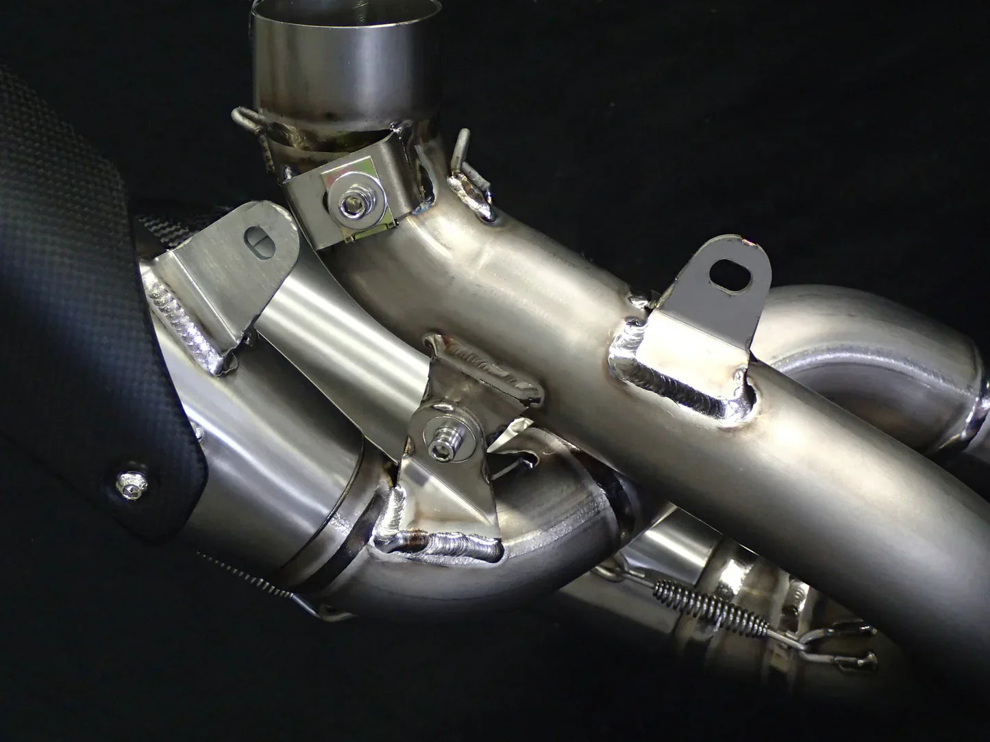 Vandemon  Ducati Panigale & Streetfighter V4S/V4R Vandemon All Titanium Slip-On 2018-24 DUCV4SFTIMUFLMB