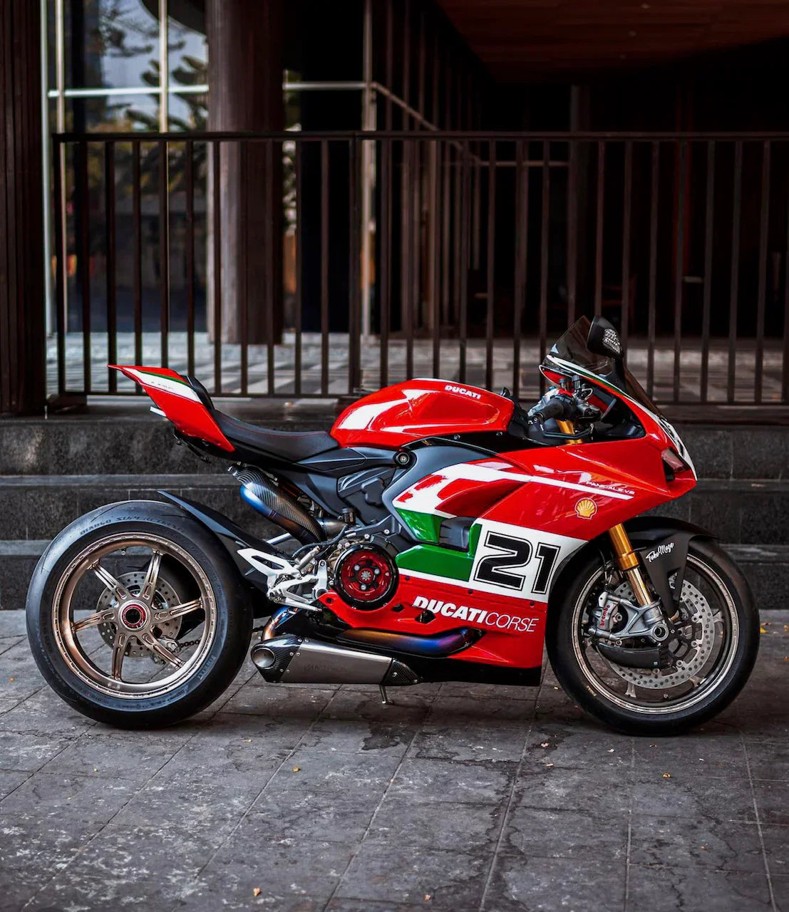 Vandemon Ducati V2 Panigale & Streetfighter Titanium Low Mount Exhaust System 2020-24 DUCV2TIEXHSBELA