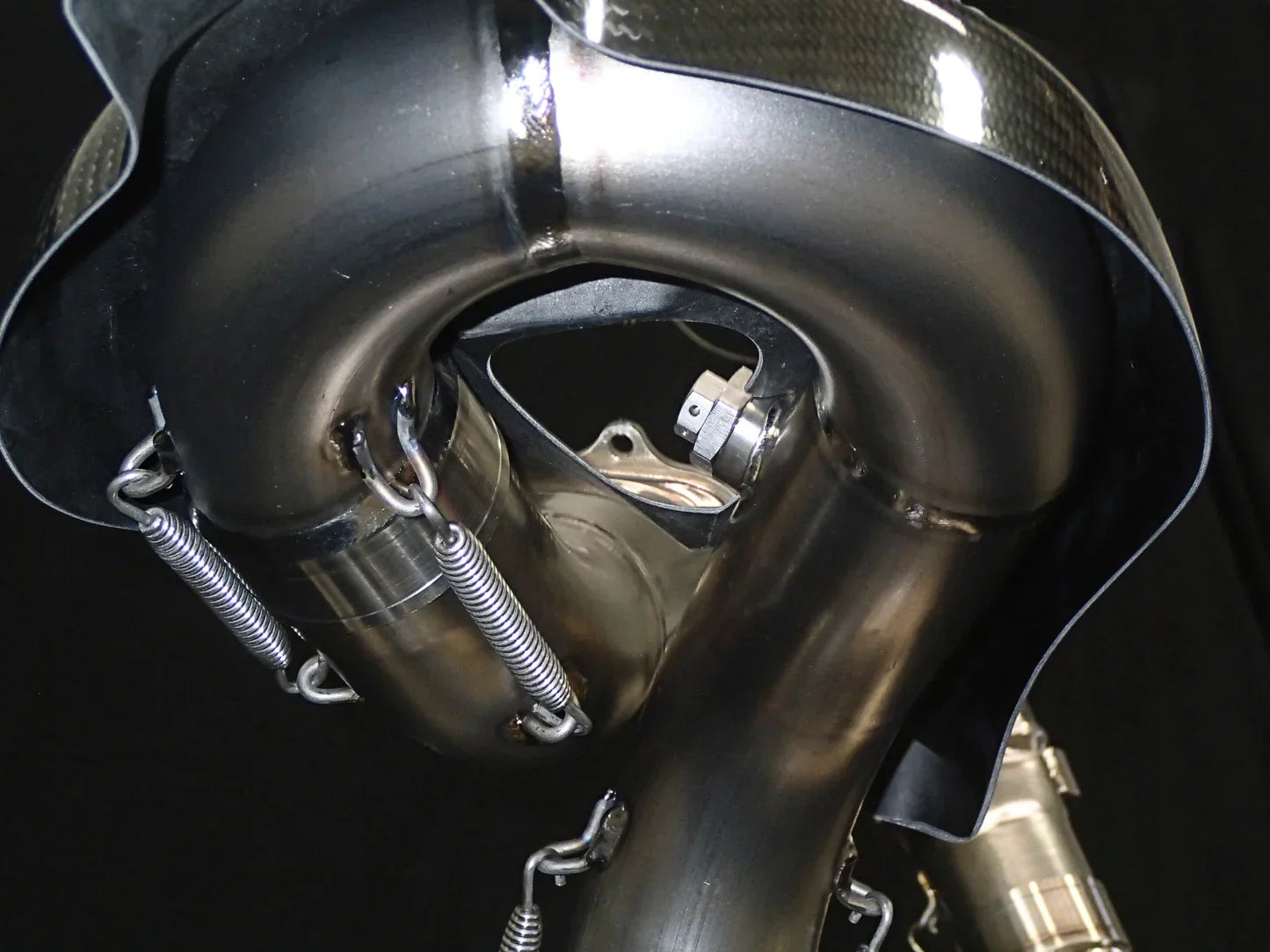 Vandemon Ducati Panigale 899,959,1199,1299 Titanium Belly Exhaust System 2011-18   DUC129TIEXBELA