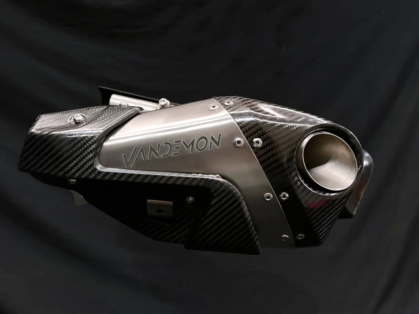 Vandemon Triumph Rocket 3R, GT and Storm Titanium Slip-On Mufflers 2019-2024  TRIUMROCKET3MUFC VA-1